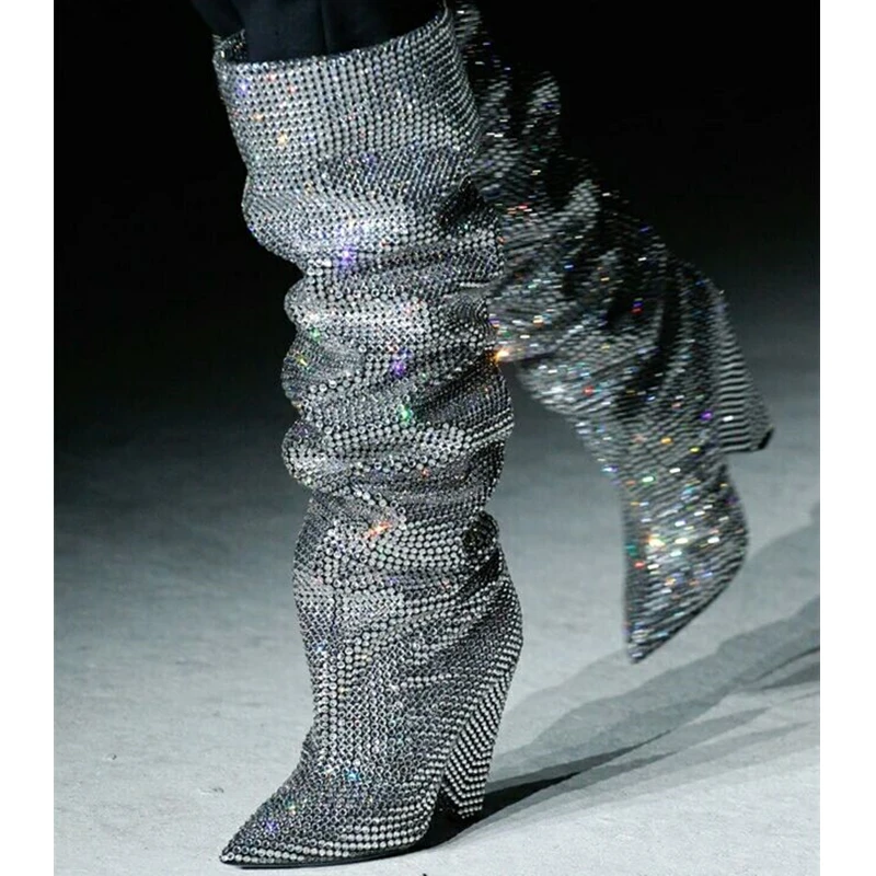 Sexy Chunky Heel Boots Luxury Crystal Women Pointy Toe Boots Rhinestone High Heel Over The Knee Wedding Boots Mujer Pleated Heel
Sexy Chunky Heel Boots Luxury Crystal Women Pointy Toe Boots Rhinestone High Heel Over The Knee Wedding Boots Mujer Pleated Heel