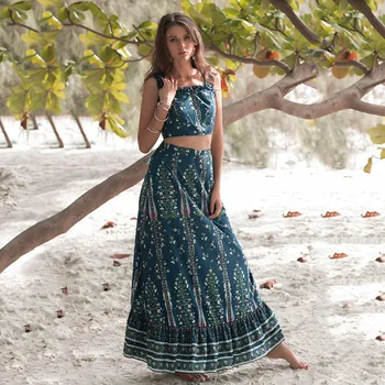2019 spring and summer new bohemian fashion short jacket + half length skirt two-piece
2019 spring and summer new bohemian fashion short jacket + half length skirt two-piece