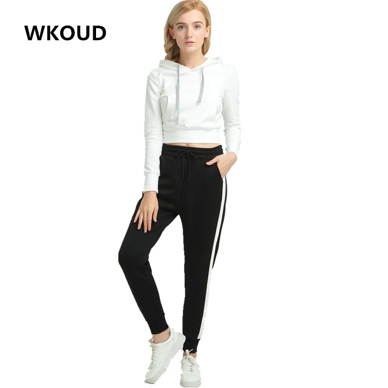 WKOUD Sweatpants Women Summer Harem Pants Leather Side Striped Patchwork Casual Trousers Drawstring Waist Pants P8089
WKOUD Sweatpants Women Summer Harem Pants Leather Side Striped Patchwork Casual Trousers Drawstring Waist Pants P8089
