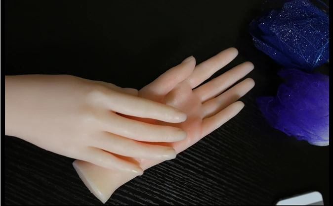 Free shipping! Fashionable Silicone Realistic Hands Mannequin Female Silicone Mannequin Hand For Manicure Decoration
Free shipping! Fashionable Silicone Realistic Hands Mannequin Female Silicone Mannequin Hand For Manicure Decoration