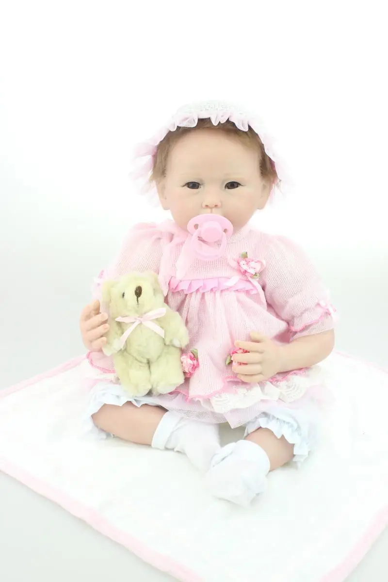 22 inch 55cm lovely newborn baby reborn dolls for girls silicone soft bonecas reborn best children play house toy birthday gift
22 inch 55cm lovely newborn baby reborn dolls for girls silicone soft bonecas reborn best children play house toy birthday gift
