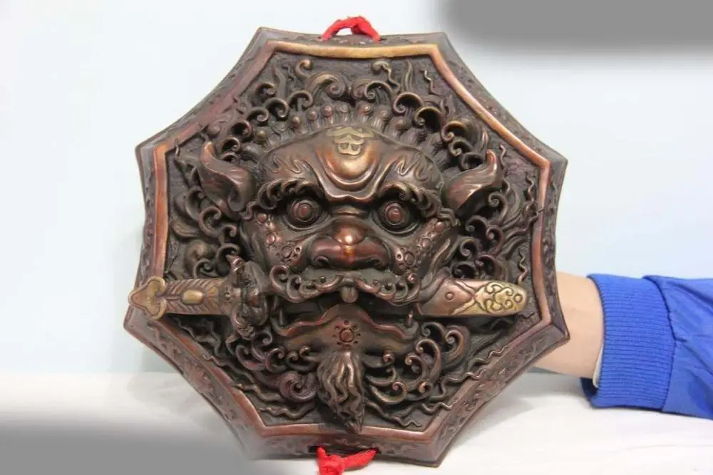 Chinese Royal Red Bronze Copper Fengshui Evil Foo Dog Lion Kylin Statue knocker
Chinese Royal Red Bronze Copper Fengshui Evil Foo Dog Lion Kylin Statue knocker