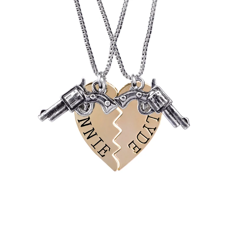 BONNIE CLYDE Best Friends BFF Necklace Broken Heart-Shaped Puzzle Pendant Pistol Gold Silver plated Necklaces Movie Jewelry
BONNIE CLYDE Best Friends BFF Necklace Broken Heart-Shaped Puzzle Pendant Pistol Gold Silver plated Necklaces Movie Jewelry