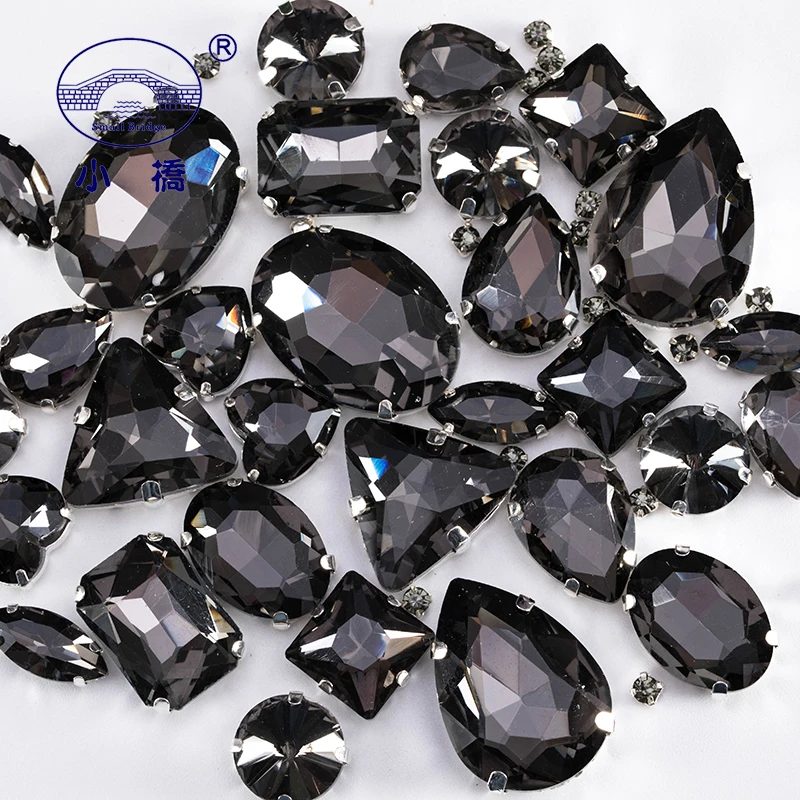 Transparent Gray Flatback Sew On Rhinestone Decorative Rhinestones Mixed Shape Crystal Rhinestones For Clothing 50PCS/PACK S040
Transparent Gray Flatback Sew On Rhinestone Decorative Rhinestones Mixed Shape Crystal Rhinestones For Clothing 50PCS/PACK S040