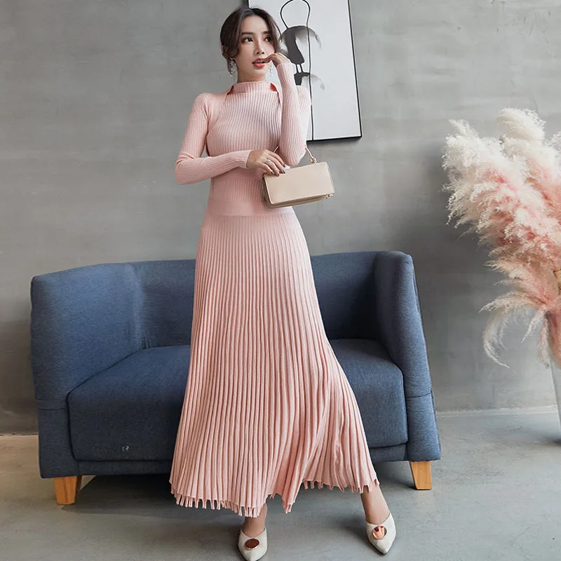 2018 Winter autumn high quality Women Long Knitted Dress Sexy vestidos Back Slim Sweater Dress Fit And Flare Thicken Warm Dress
2018 Winter autumn high quality Women Long Knitted Dress Sexy vestidos Back Slim Sweater Dress Fit And Flare Thicken Warm Dress