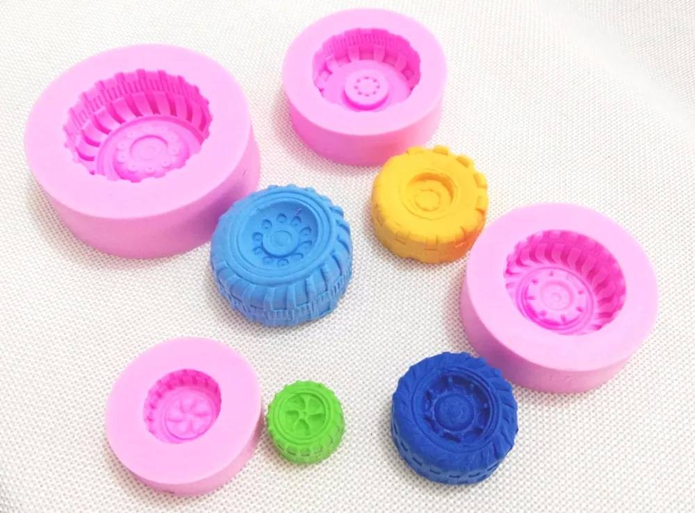 9582 Big and Small Tyres Silicone Fondant Mold Soap Mold Candle Mold Chocolate Mold Cake Decoration Mold Kitchenware DIY Tool
9582 Big and Small Tyres Silicone Fondant Mold Soap Mold Candle Mold Chocolate Mold Cake Decoration Mold Kitchenware DIY Tool