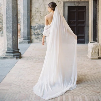 Ivory Chiffon Wedding Veils Simple Sweep Train One Tier Chapel Train Bridal Velo Comb Vail Wedding Accessories Color Available
Ivory Chiffon Wedding Veils Simple Sweep Train One Tier Chapel Train Bridal Velo Comb Vail Wedding Accessories Color Available