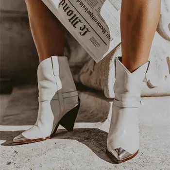 Cool Designer Iron Pointed Toe Women Boots Soft Leather Spike High Heels Slip On Shoes Woman Runways Fashion Ladies Boots
Cool Designer Iron Pointed Toe Women Boots Soft Leather Spike High Heels Slip On Shoes Woman Runways Fashion Ladies Boots