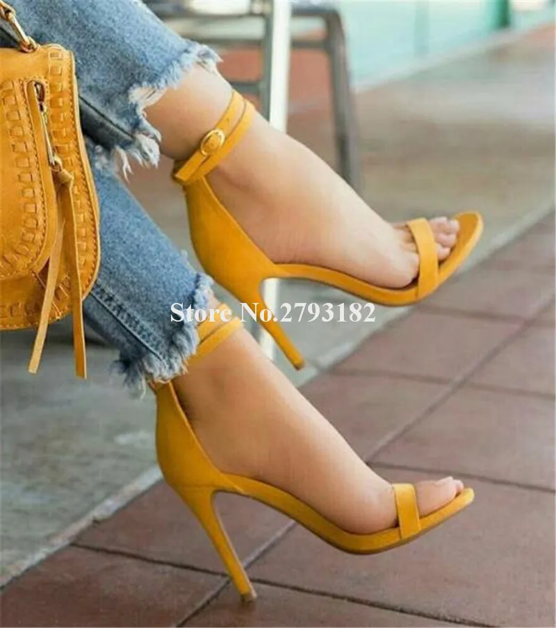 

Женская классика; стильные замшевые босоножки на тонком каблуке-шпильке с одним ремешком; желтые босоножки на высоком каблуке с ремешком на щиколотке; модельные туфли в деловом стиле