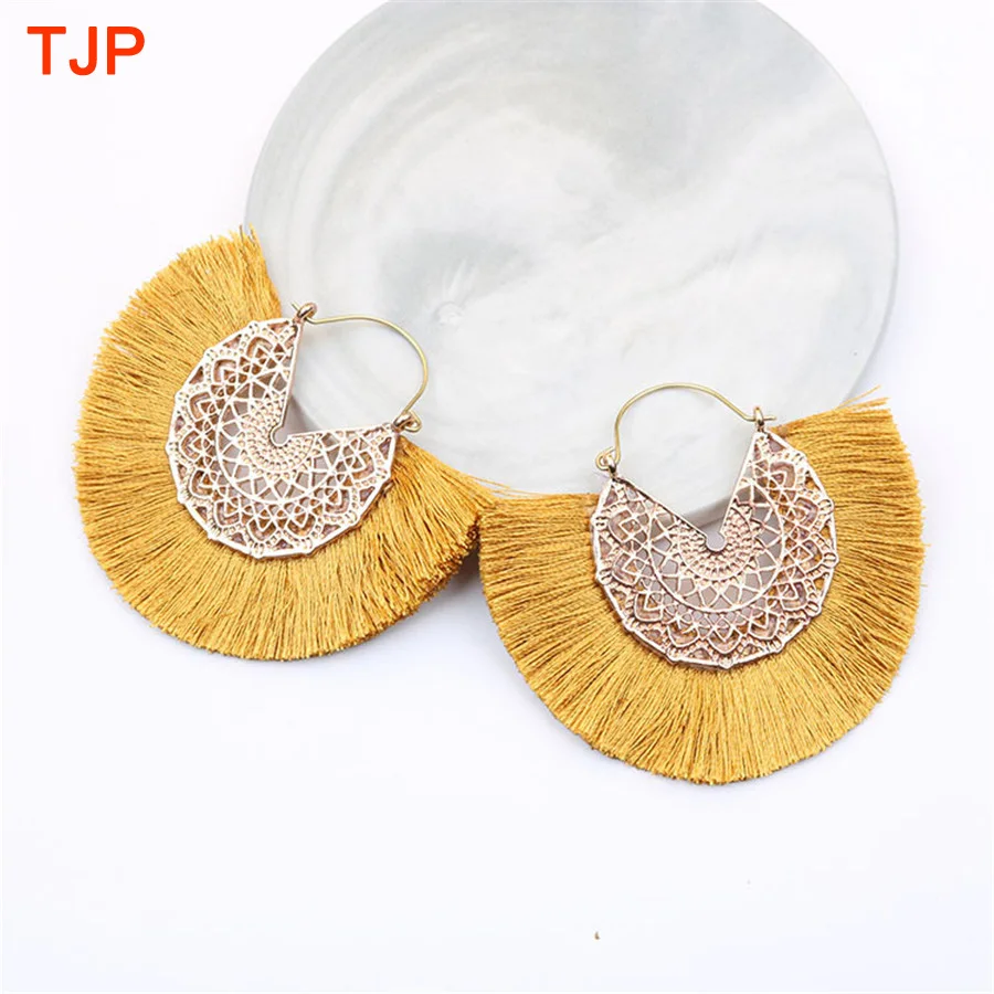 2019 New Tassel Earrings for Women Retro Sector Rope Fringes Drop Dangle Earrings Wedding Party Ethnic Earrings Fashion Jewelry
2019 New Tassel Earrings for Women Retro Sector Rope Fringes Drop Dangle Earrings Wedding Party Ethnic Earrings Fashion Jewelry