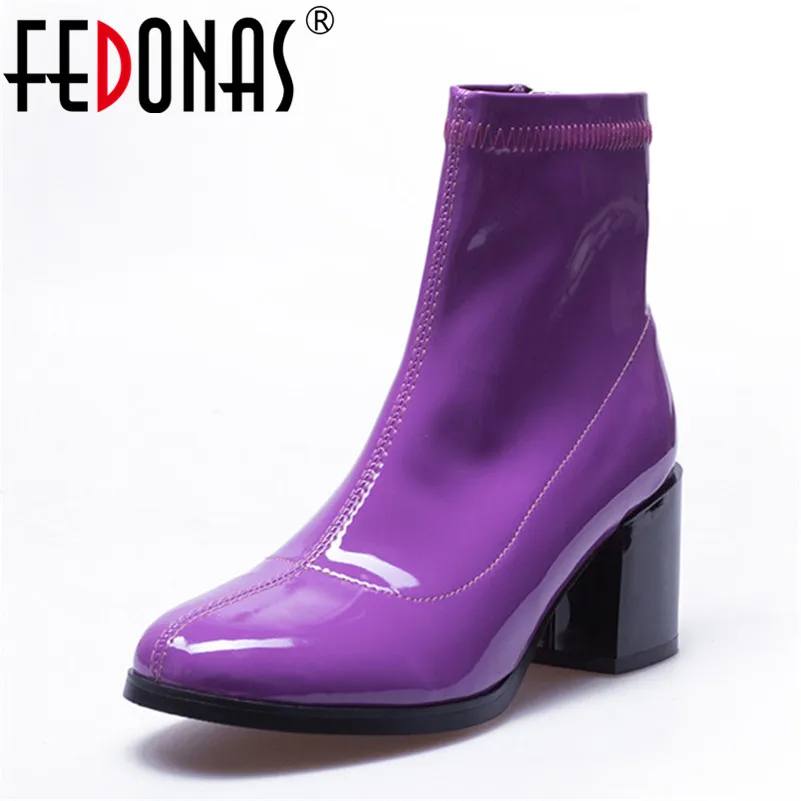 FEDONAS 2019 Spring Autumn Solid Women Ankle Boots Side Zipper Concise Fashion Boots Square Heels Round Toe Brand Design Shoes
FEDONAS 2019 Spring Autumn Solid Women Ankle Boots Side Zipper Concise Fashion Boots Square Heels Round Toe Brand Design Shoes