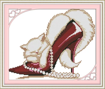 Fashion high heels and a cat Printed Canvas DMC Counted Chinese Cross Stitch Kits printed Cross-stitch set Embroidery Needlework
Fashion high heels and a cat Printed Canvas DMC Counted Chinese Cross Stitch Kits printed Cross-stitch set Embroidery Needlework