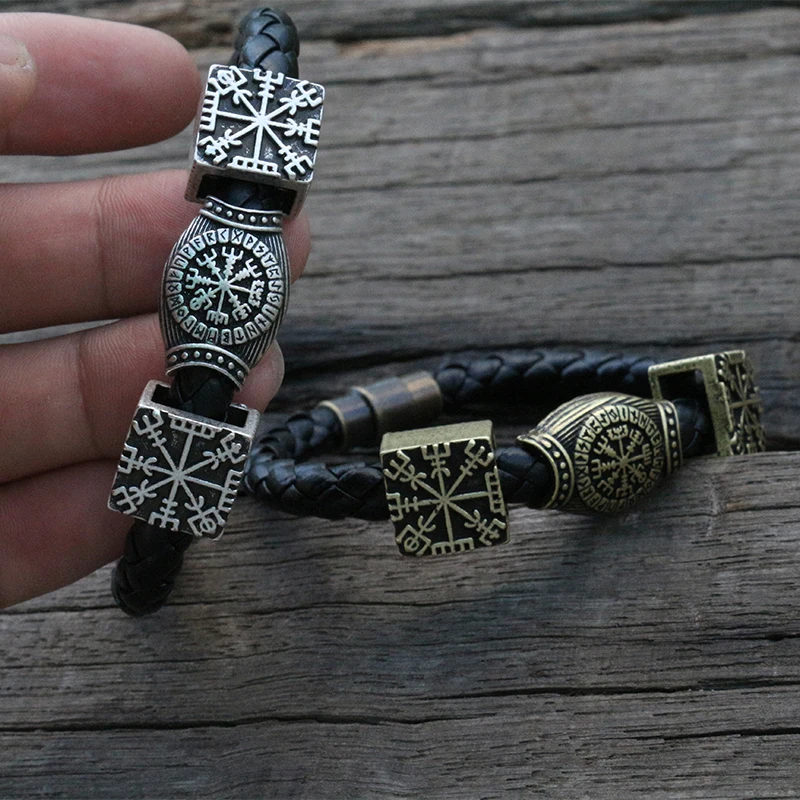 10pcs viking men bracelet norse Vegvisir symbol Bangle Pagan Norse jewelry Viking Rune Leather bracelet Wristband
10pcs viking men bracelet norse Vegvisir symbol Bangle Pagan Norse jewelry Viking Rune Leather bracelet Wristband
