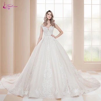 Waulizane Elegant Appliques Of A-Line Wedding Dress Short Sleeve Floor Length Wedding Gown With Chapel Train
Waulizane Elegant Appliques Of A-Line Wedding Dress Short Sleeve Floor Length Wedding Gown With Chapel Train