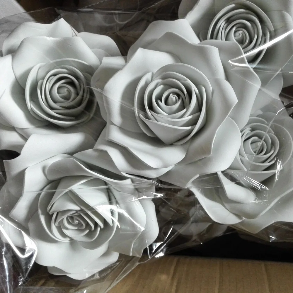 20CM valentines day Foam flower Party Christmas Wedding decoration Artificial Paper flowers Party paper flower shooting props
20CM valentines day Foam flower Party Christmas Wedding decoration Artificial Paper flowers Party paper flower shooting props
