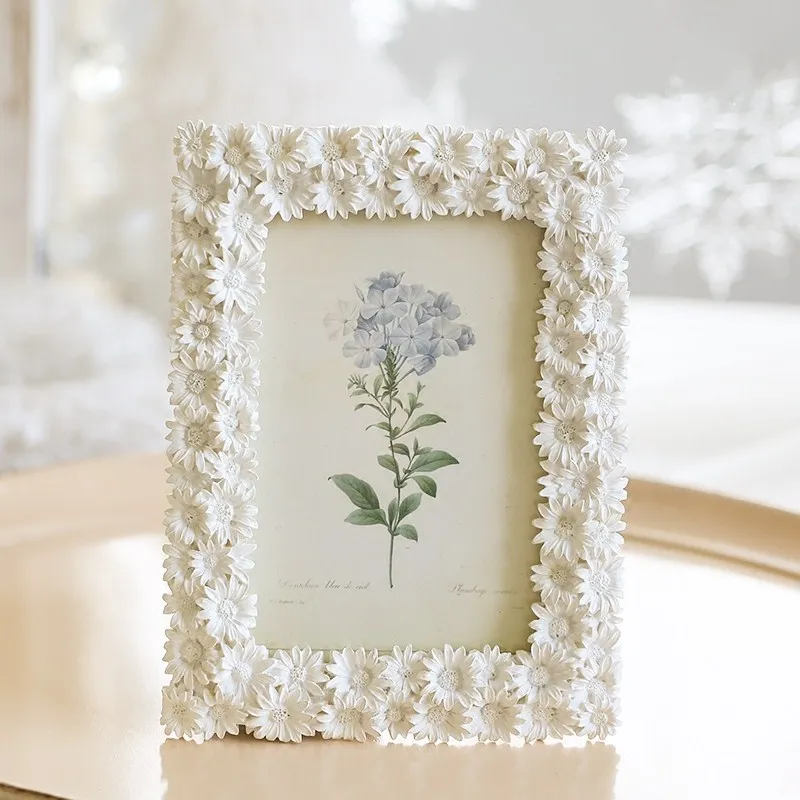 Europe Resin picture frame White Flower Picture Frame Rectangular Photo Frame Gift Home Living Decoration Wedding Photo Frame
Europe Resin picture frame White Flower Picture Frame Rectangular Photo Frame Gift Home Living Decoration Wedding Photo Frame