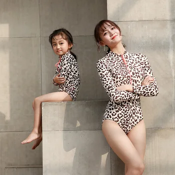 Mother And Daughter Swimwear Leopard Mother Daughter Swimsuit Zip Mommy and Me Bikini Bathing Beachwear Family Matching Clothes
Mother And Daughter Swimwear Leopard Mother Daughter Swimsuit Zip Mommy and Me Bikini Bathing Beachwear Family Matching Clothes