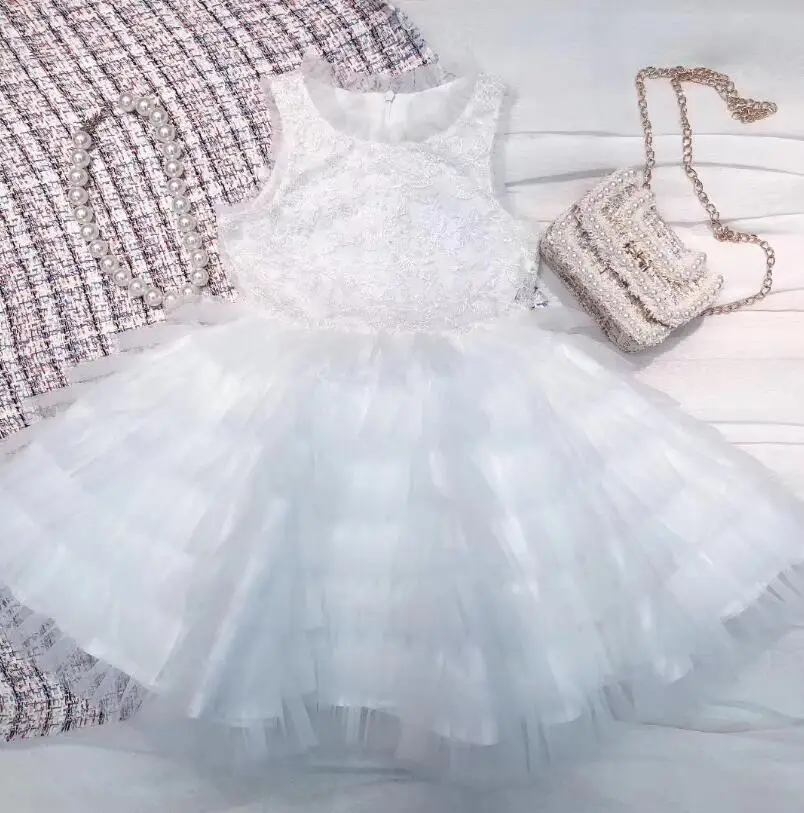 New 2019 Children Girls Boutique White Flower Party Cake Dresses, Kids High Quality Bridesmaid Dress ,6pcs/lot Free Shipping
New 2019 Children Girls Boutique White Flower Party Cake Dresses, Kids High Quality Bridesmaid Dress ,6pcs/lot Free Shipping