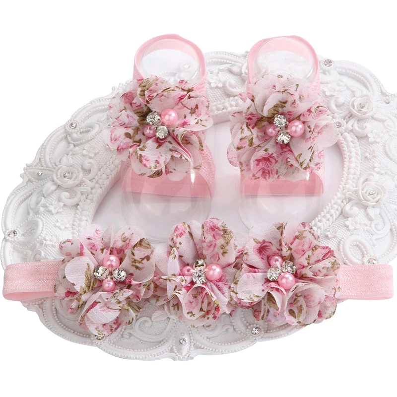Cute Crib photo props baby girl shoes toddler beaded barefoot shoes set;flower Headband set,floral sandalias de nino 5 set/lot
Cute Crib photo props baby girl shoes toddler beaded barefoot shoes set;flower Headband set,floral sandalias de nino 5 set/lot