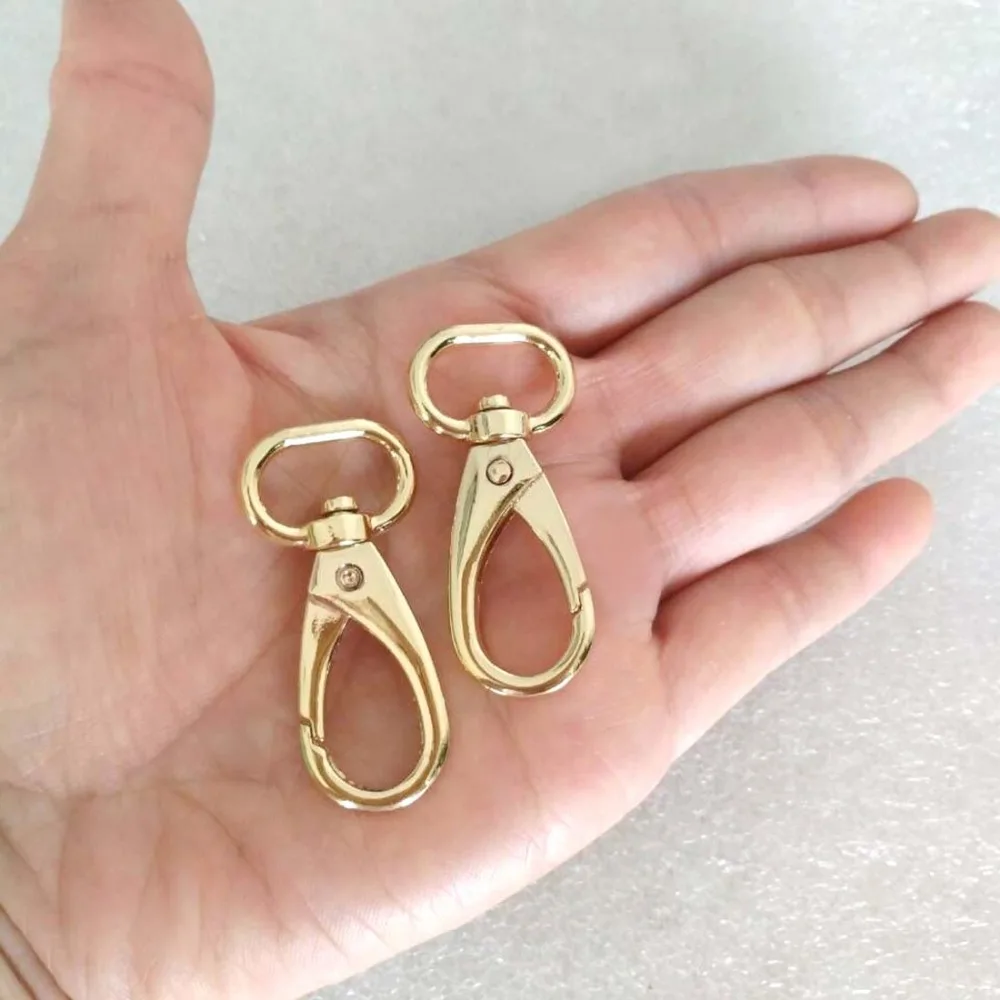 30pcs/lot 15mm 0.59inch Alloy Swivel Clasps Snap Key Hooks DIY Key Chain Ring shinny light gold Free Shipping Ring111
30pcs/lot 15mm 0.59inch Alloy Swivel Clasps Snap Key Hooks DIY Key Chain Ring shinny light gold Free Shipping Ring111