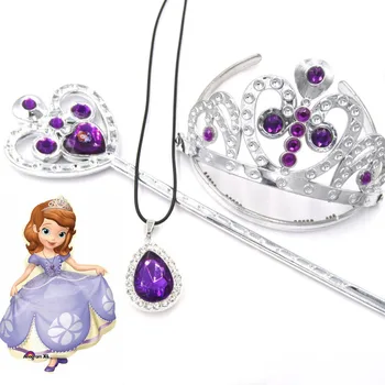 3pcs/set Baby Girls Gift Princess Sofia The First Purple Teardrop Amulet Pendant PU Necklaces Tiara Crown Magic Wand Jewelry Set
3pcs/set Baby Girls Gift Princess Sofia The First Purple Teardrop Amulet Pendant PU Necklaces Tiara Crown Magic Wand Jewelry Set