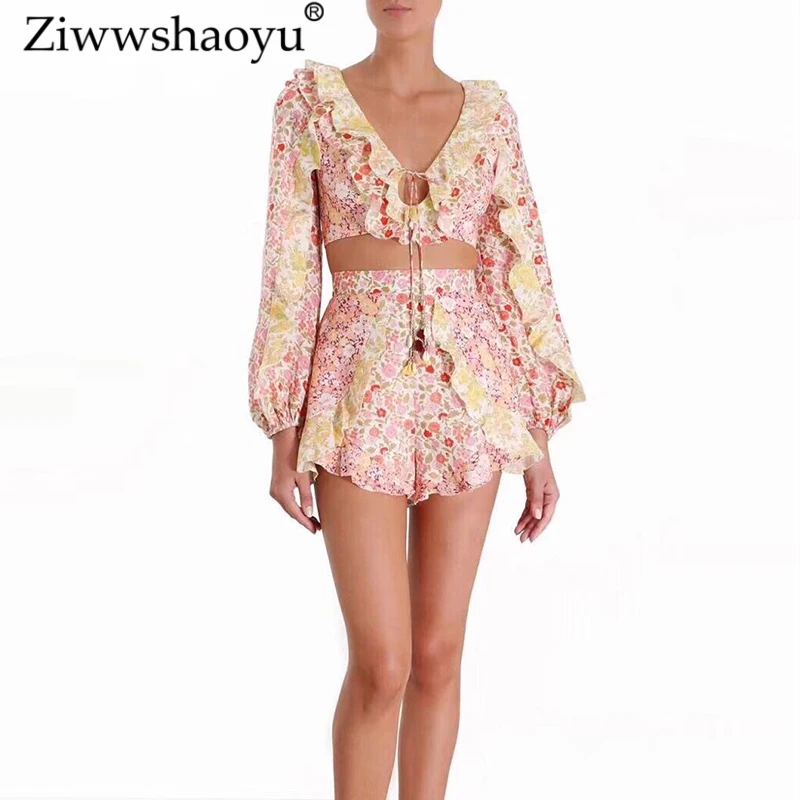 Ziwwshaoyu Vacation Sets V-Neck Puff Sleeve short Top + Ruffles High waist Shorts Sexy Two-piece new women's
Ziwwshaoyu Vacation Sets V-Neck Puff Sleeve short Top + Ruffles High waist Shorts Sexy Two-piece new women's