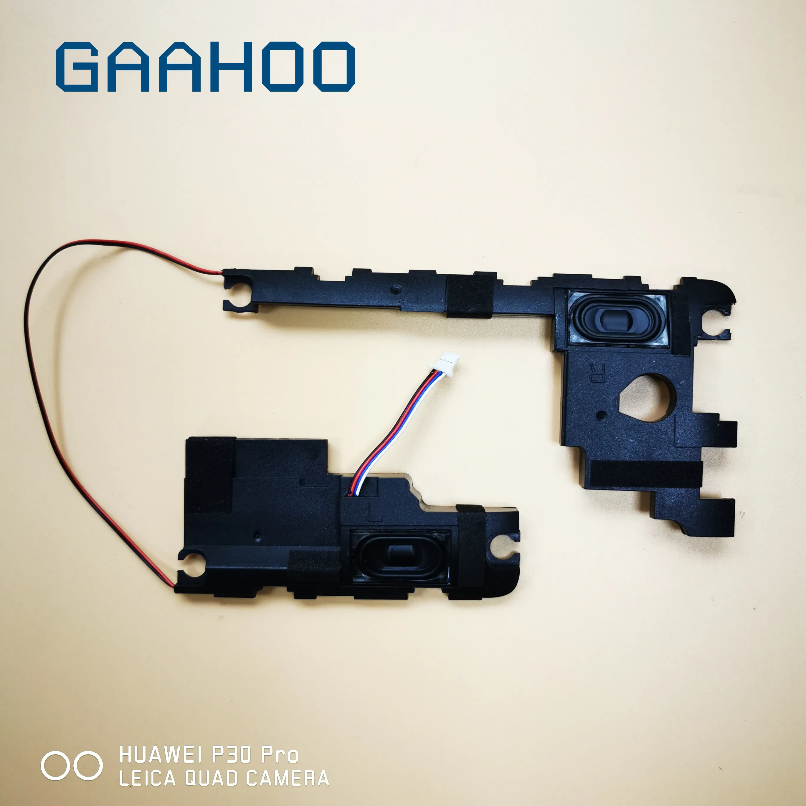 Brand New Original internal speaker set for HP 255 G6 250 G6 15-BS 15-BW TPN-C129 laptop speaker 925306-001
Brand New Original internal speaker set for HP 255 G6 250 G6 15-BS 15-BW TPN-C129 laptop speaker 925306-001