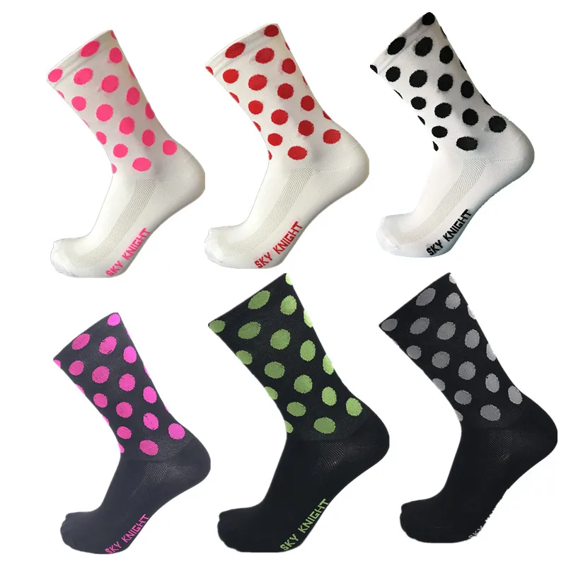 SKYKNIGHT Hight Quality Cycling Socks Men Women Nylon Dot Bike Compression Socks
SKYKNIGHT Hight Quality Cycling Socks Men Women Nylon Dot Bike Compression Socks