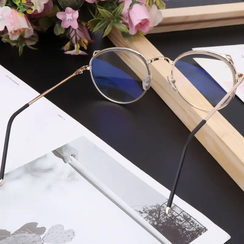 Women Retro Cat Eye Myopia Eyepieces Optical Round Metal Frame Glasses Flat Mirror -1.0 -1.5 -2.0 -2.5 -3.0 -3.5 -4.0 -5.0 -5.5
Women Retro Cat Eye Myopia Eyepieces Optical Round Metal Frame Glasses Flat Mirror -1.0 -1.5 -2.0 -2.5 -3.0 -3.5 -4.0 -5.0 -5.5