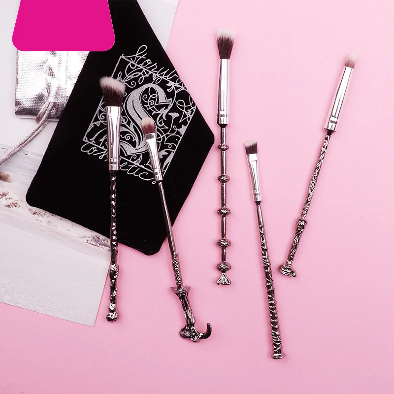 New 5 PCS Gothic Black Magic Wand Makeup Brushes Set Magic Boy Powder Foundation Eyeshadow Make Up Brush Cosmetics Makeup Tools
New 5 PCS Gothic Black Magic Wand Makeup Brushes Set Magic Boy Powder Foundation Eyeshadow Make Up Brush Cosmetics Makeup Tools