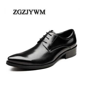 High Quality Men Oxfords Shoes British Style Carved Genuine Leather Brogue Lace-Up Bullock Business Men's Flats Wedding Shoes 
High Quality Men Oxfords Shoes British Style Carved Genuine Leather Brogue Lace-Up Bullock Business Men's Flats Wedding Shoes