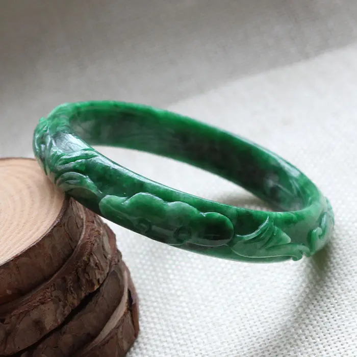 A884 Vintage Chinese Hand-carved Emerald Green Jadeite Jade Bracelet Bangle 59mm
A884 Vintage Chinese Hand-carved Emerald Green Jadeite Jade Bracelet Bangle 59mm