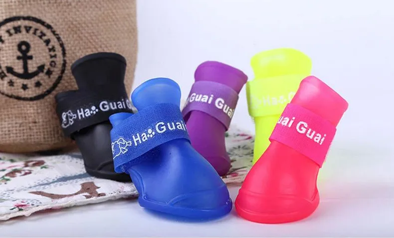 Fashion Waterproof Dog Shoes Solid Color Outdoor Rain Shoe For Dogs Pet Boots No Slip Anti Skid 4PCSSET Size S M L 5Colors 1207