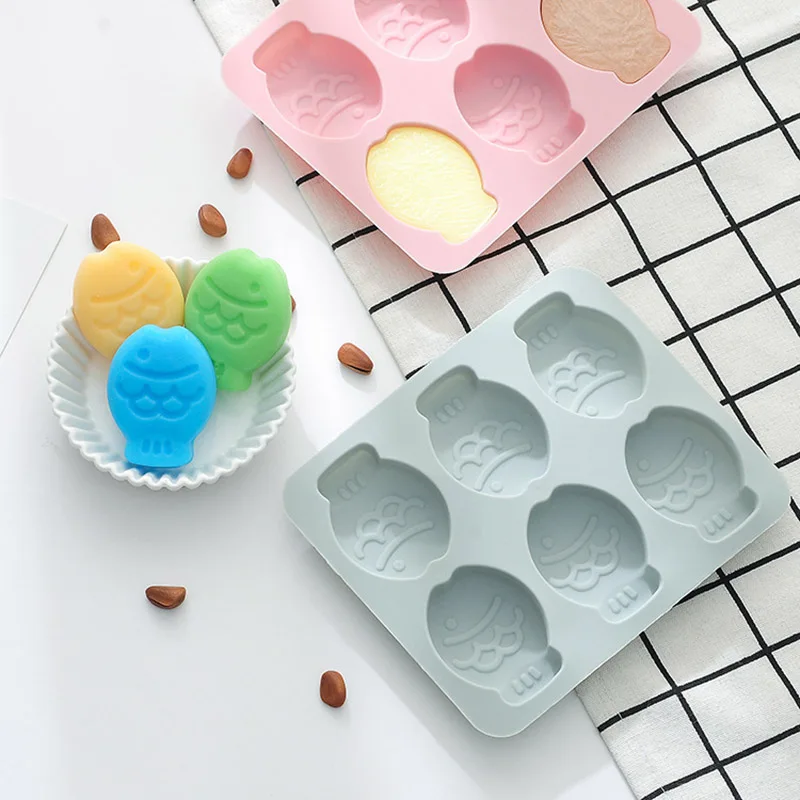 1PCs/Set Cake Mold 6 IN 1 Cute Fish DIY Silicone Bakeware Set Cake Decorating Tools Baking Tool Kitchen Accessories
1PCs/Set Cake Mold 6 IN 1 Cute Fish DIY Silicone Bakeware Set Cake Decorating Tools Baking Tool Kitchen Accessories