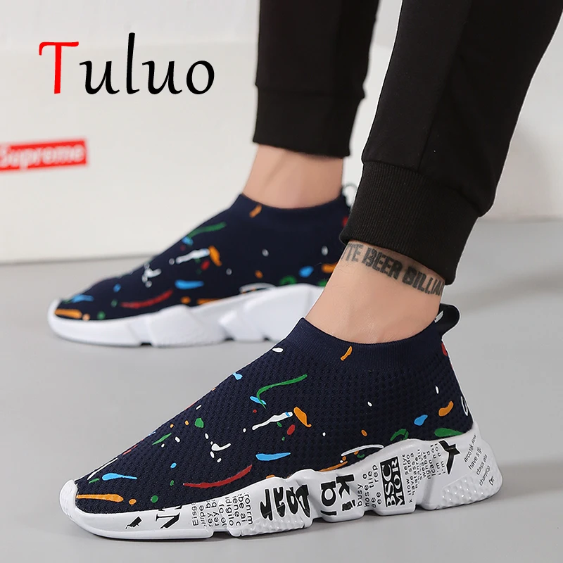 TULUO Light Breathable Socks Shoes Men's Sneakers Lovers Graffiti Running Shoes Mesh Slip-on Black Sport Shoe Chaussure Trainers
TULUO Light Breathable Socks Shoes Men's Sneakers Lovers Graffiti Running Shoes Mesh Slip-on Black Sport Shoe Chaussure Trainers