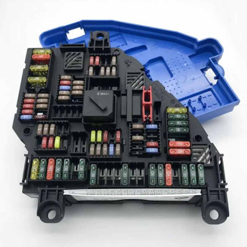 For BMW 5 Series 7 Series F07GT F10 F18 F01 F02 Rear Distribution Unit distributor Fuse Box 61149264924
For BMW 5 Series 7 Series F07GT F10 F18 F01 F02 Rear Distribution Unit distributor Fuse Box 61149264924