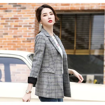 Suit fashion casual women's plaid elegant ladies office uniform style suit jacket 2019 autumn fashion temperament small suit
Suit fashion casual women's plaid elegant ladies office uniform style suit jacket 2019 autumn fashion temperament small suit