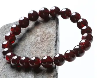8mm Genuine Natural Deep Wine Red garnet Crystal Round Clear Bead Bracelet AAA
8mm Genuine Natural Deep Wine Red garnet Crystal Round Clear Bead Bracelet AAA