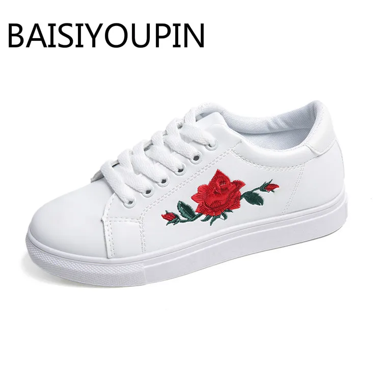 New Korean Version of Women Shoes In Spring and Autumn Shallow Embroidered Flat Bottom Female Small White Shoes Plate Shoes
New Korean Version of Women Shoes In Spring and Autumn Shallow Embroidered Flat Bottom Female Small White Shoes Plate Shoes