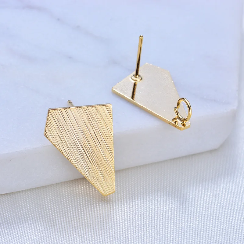 (126) 6PCS 13x18MM 24K Gold Color Plated Irregular Shaped Stud Earrings High Quality DIY Jewelry Making Findings
(126) 6PCS 13x18MM 24K Gold Color Plated Irregular Shaped Stud Earrings High Quality DIY Jewelry Making Findings