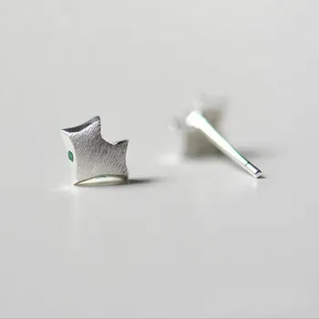 Fashion 925 Sterling Silver Jewelry Exquisite Personality Temperament Small Fox Green Eyes Anti-allergic Female Earrings SE137
Fashion 925 Sterling Silver Jewelry Exquisite Personality Temperament Small Fox Green Eyes Anti-allergic Female Earrings SE137