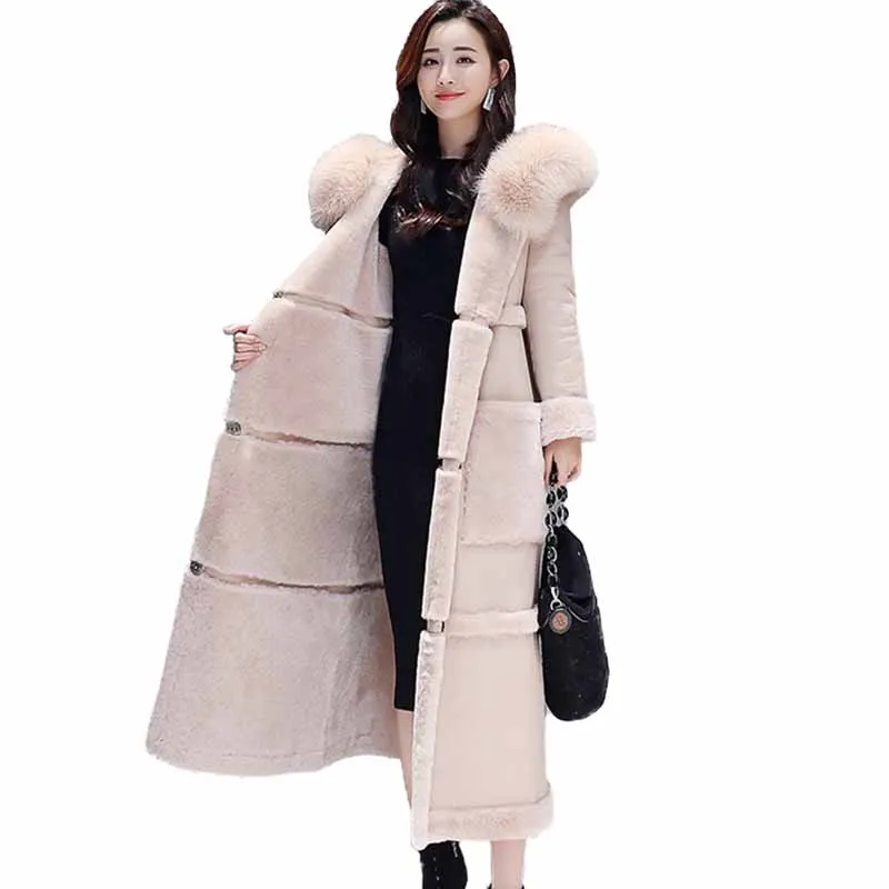 2019 New Winter Parkas Women Chamois Suede Coats Flocking Thicken X-Long Fur collar Hooded Cotton Coat Female Plus size G486
2019 New Winter Parkas Women Chamois Suede Coats Flocking Thicken X-Long Fur collar Hooded Cotton Coat Female Plus size G486