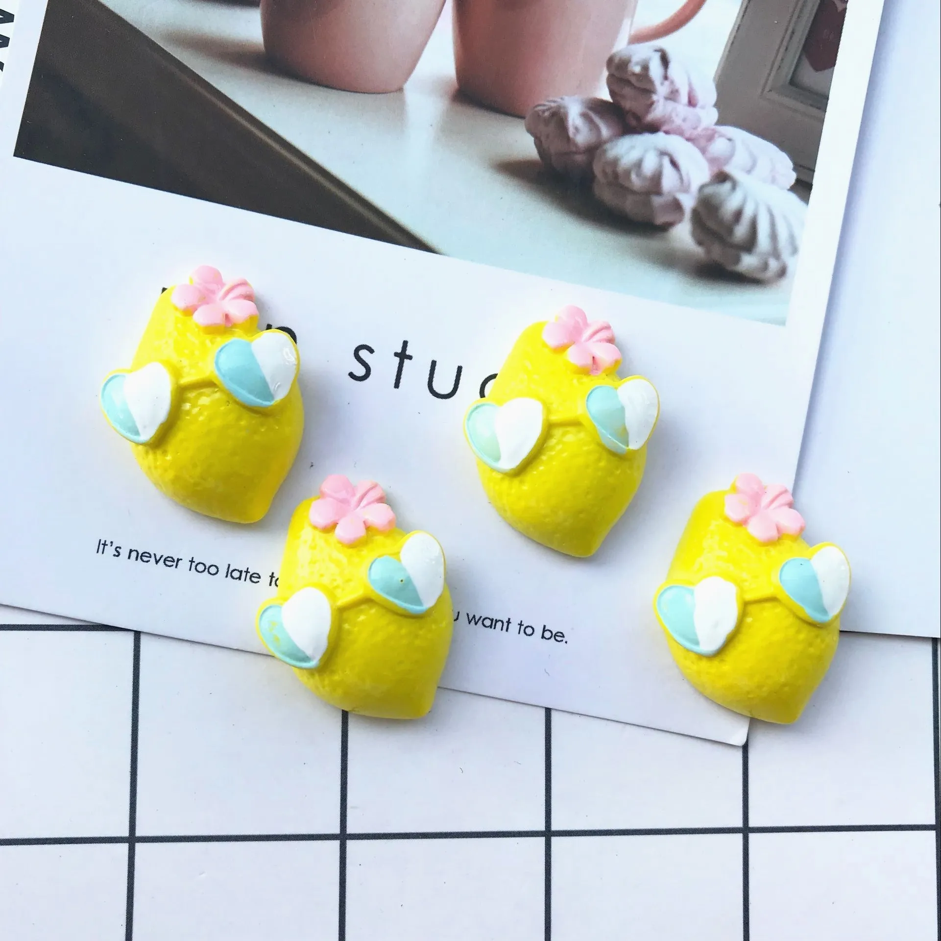 30*24mm 10pcs/lot flat back Resin lemon phone protection DIY charms cabochons accessories
30*24mm 10pcs/lot flat back Resin lemon phone protection DIY charms cabochons accessories