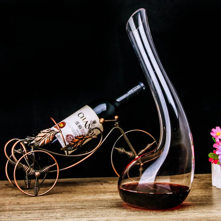 Elegant Shape 600ml Lead-free Crystal Glass Decanter Home Bar Oblique Mouth Western Style Wine Pourer
Elegant Shape 600ml Lead-free Crystal Glass Decanter Home Bar Oblique Mouth Western Style Wine Pourer