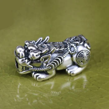BOEYCJR Vintage S999 Silver Pixiu Accessory For Jewelry Making Brave troops Beads For DIY Bracelet&Necklace
BOEYCJR Vintage S999 Silver Pixiu Accessory For Jewelry Making Brave troops Beads For DIY Bracelet&Necklace