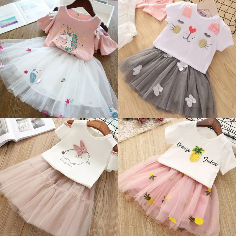 Children's Suit 2019 Summer New Girls Print Off-Shoulder Trumpet Sleeve Tops + Puffed Skirt Two-piece Set
Children's Suit 2019 Summer New Girls Print Off-Shoulder Trumpet Sleeve Tops + Puffed Skirt Two-piece Set