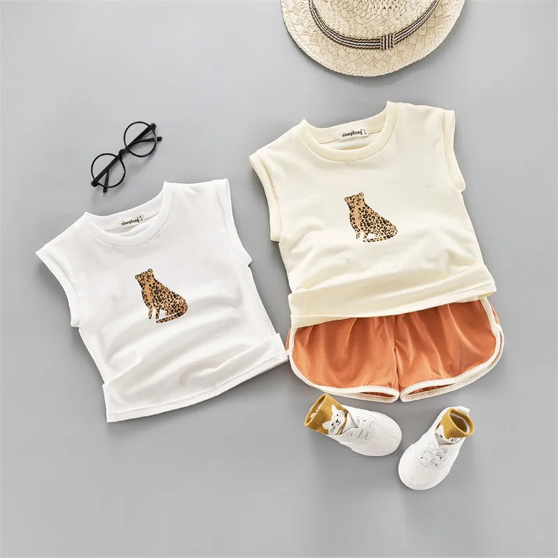 0-4 years High quality boy girl clothing set 2019 summer new casual active kid children baby clothing T-shirt+pant 2pcs
0-4 years High quality boy girl clothing set 2019 summer new casual active kid children baby clothing T-shirt+pant 2pcs