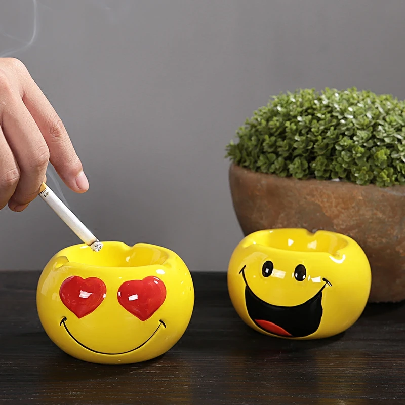 Cute Cartoon expression ceramic small ashtray Mini Yellow Smiley Cartoon Ashtray
Cute Cartoon expression ceramic small ashtray Mini Yellow Smiley Cartoon Ashtray