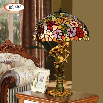 Tiffany colorful glass grape table lamp living room dining room bedroom bedside table lamp American Pastoral lamp
Tiffany colorful glass grape table lamp living room dining room bedroom bedside table lamp American Pastoral lamp