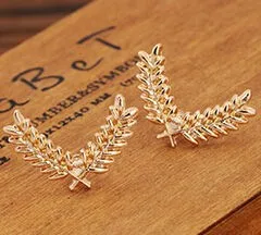 Korean Version Of The Suit And Shirt Collar Pin Brooch Korean Stereo Small Metal Wheat Collar Buckle Accessories Wholesale Retai 
Korean Version Of The Suit And Shirt Collar Pin Brooch Korean Stereo Small Metal Wheat Collar Buckle Accessories Wholesale Retai